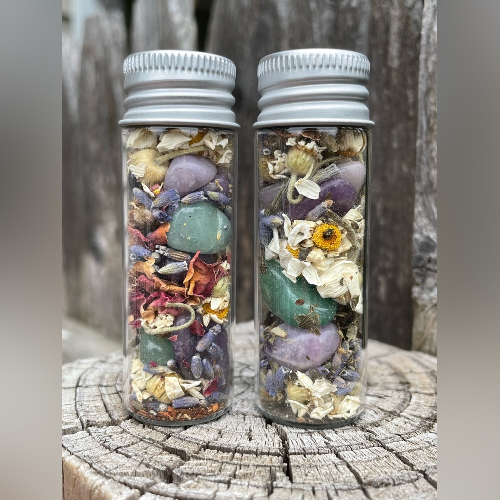 Green Aventurine + Lepidolite Herb Cleansing Bottle | Decorative Jar - Picture 3 of 4